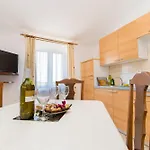 Antique Ivo * Vodice