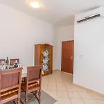 Appartamento Antique Ivo Vodice