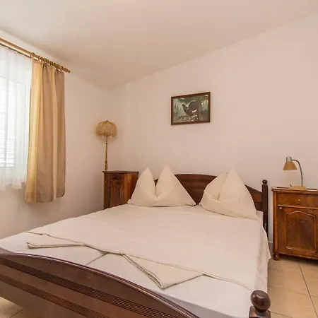 Antique Ivo * Vodice