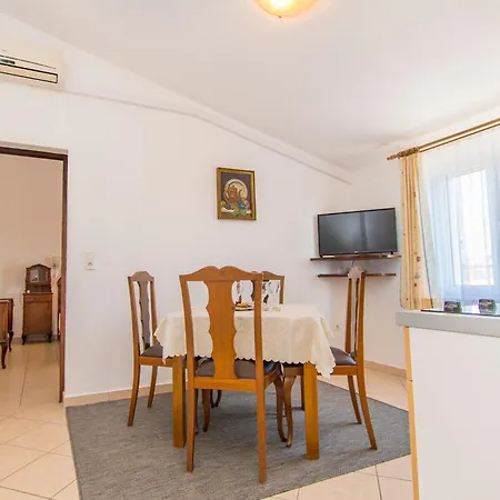 Antique Ivo Apartament