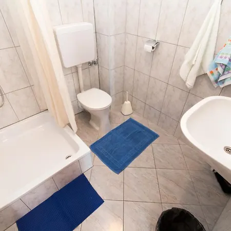 Apartament Antique Ivo