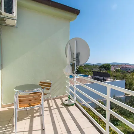 Apartament Antique Ivo