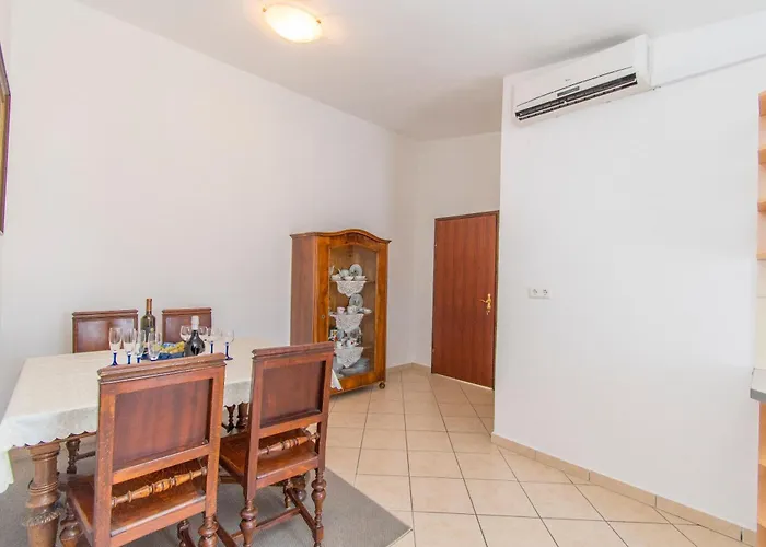 Appartement Antique Ivo Vodice