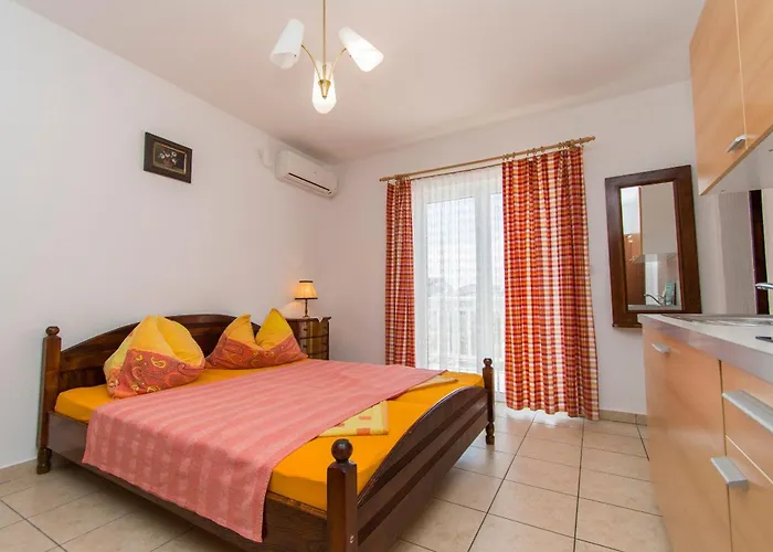 Appartement Antique Ivo *