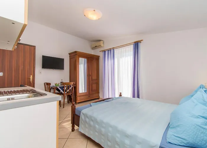 Antique Ivo Appartement Vodice